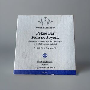 Drunk Elephant Pekee Bar Blueberry Extract Honey Facial Cleansing Soap - 113 g